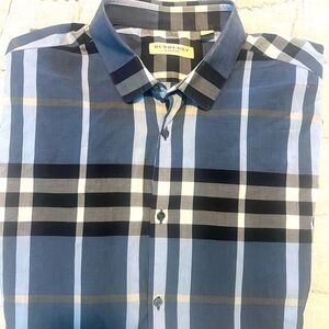NWOT, Burberry men’s shirt, size XL